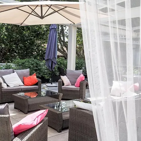 Re Testa Ξενοδοχείο 3*