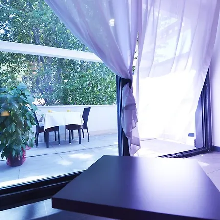 Re Testa فندق 3*